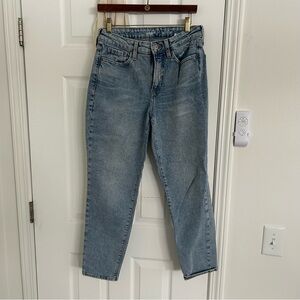 Old Navy mom jeans